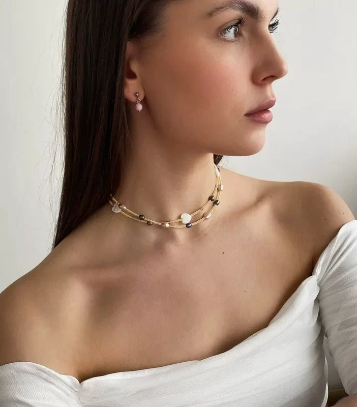 Комплект чокеров из перламутра, жемчуга и бисера - фото 2