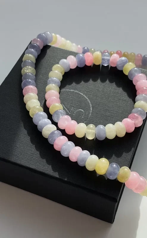 Чокер из тонированного халцедона - фото 3